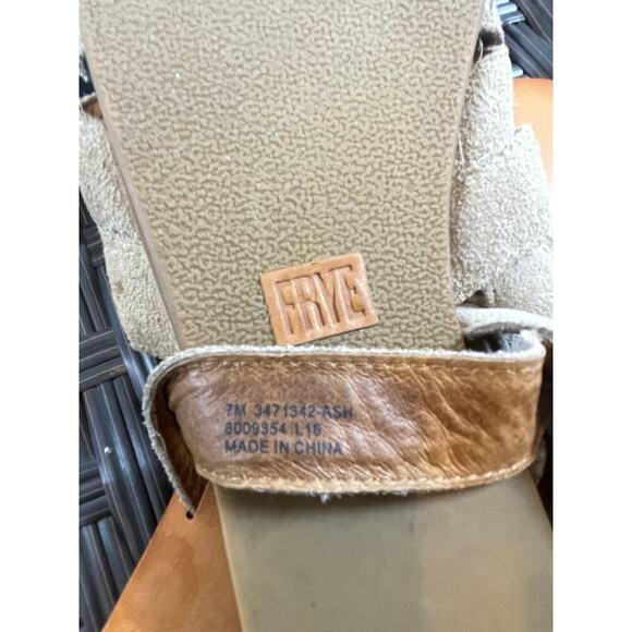 FRYE SANDALS CARLA CRISS CROSS OPEN TOE CASUAL SLIDE ASH SZ 7 AESTHETIC BOHO - Picture 10 of 16